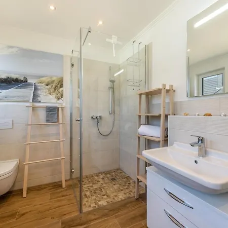 Haus Traumanker Dom wakacyjny Bresewitz